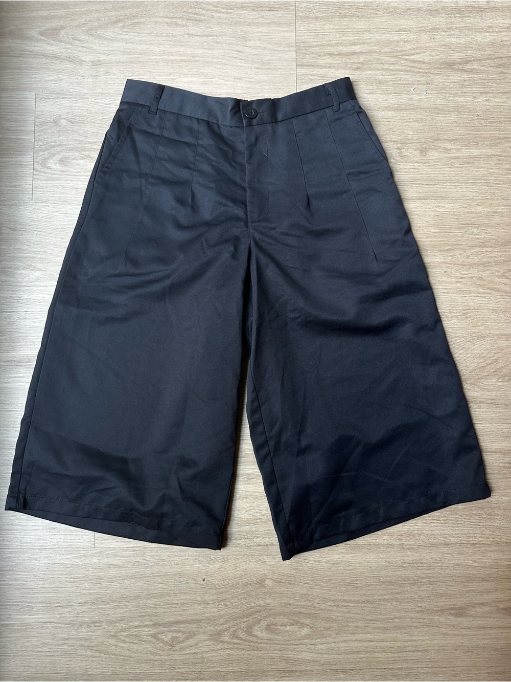 SHEIN Black High-Waist Wide-Leg Culotte Shorts